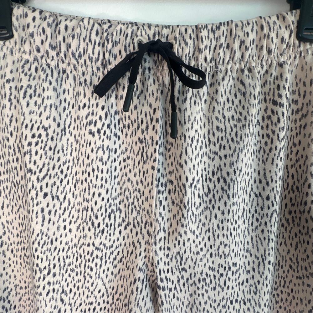 Lululemon Athletica Jet Dottie Dash Crop Joggers Size 6